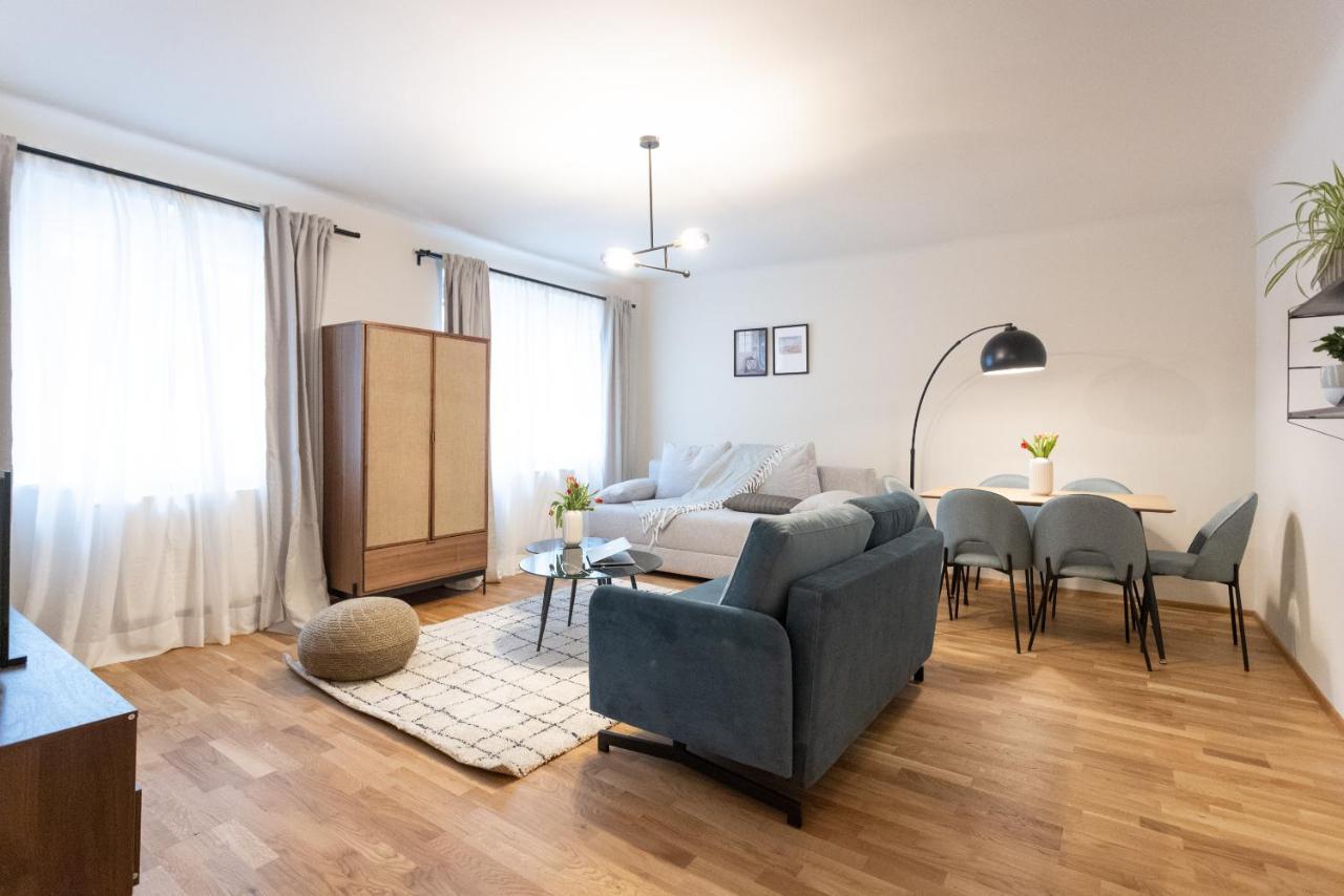 Chic 1-Bed Apt By Canal Walk To Historic Centre Viyana Dış mekan fotoğraf