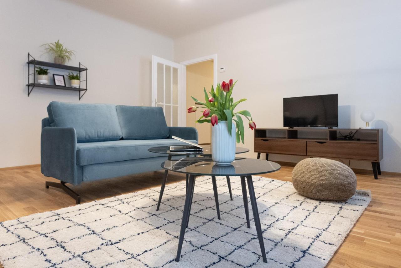Chic 1-Bed Apt By Canal Walk To Historic Centre Viyana Dış mekan fotoğraf